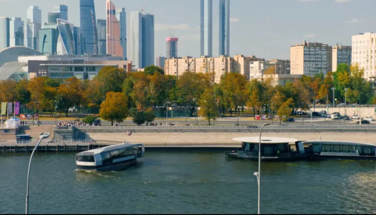 Момент из 29 серии 1 сезона