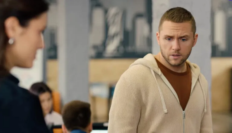 Момент из 5 серии 1 сезона