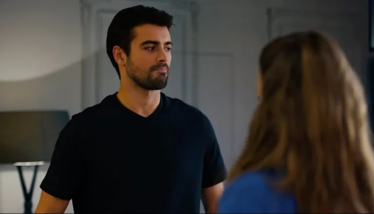 Момент из 10 серии 2 сезона